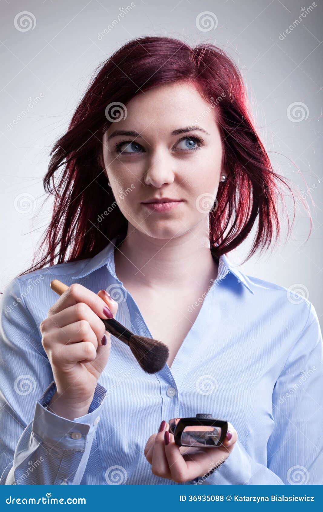 Woman using blush stock photo. Image of adult, cute, brush 36935088