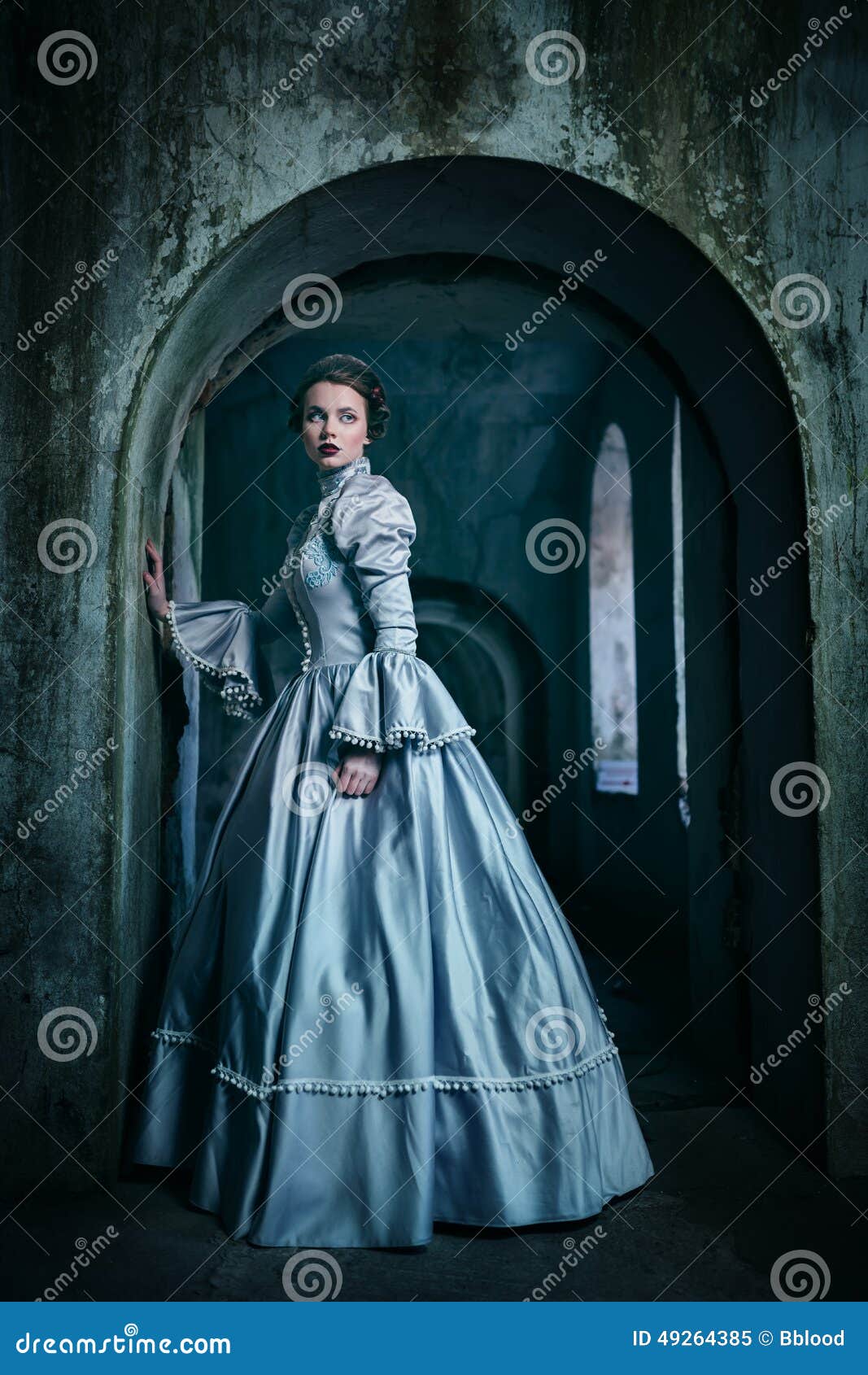 woman in victorian dress