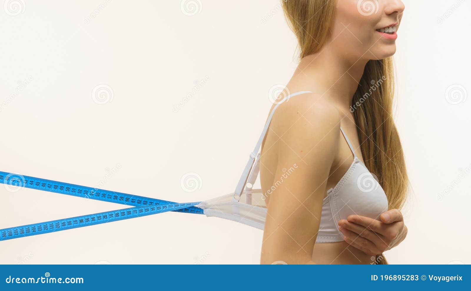 Female wearing too big bra - Stock Photo [66844424] - PIXTA