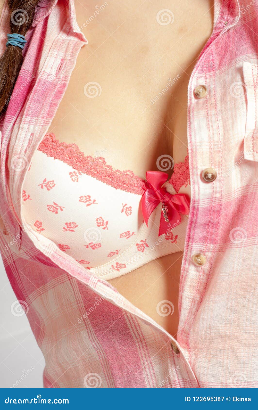 Women in pink bra tit image. Image of - 122695387