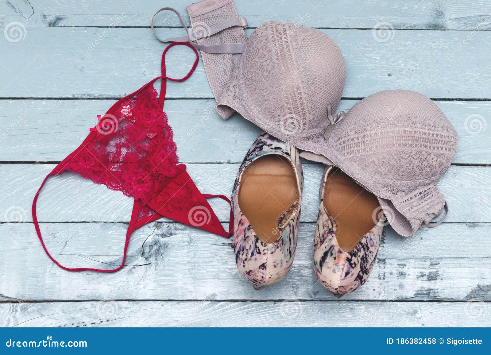 Women`s Gray Bra on Blue Wooden, Floral Pump and String, Underwear