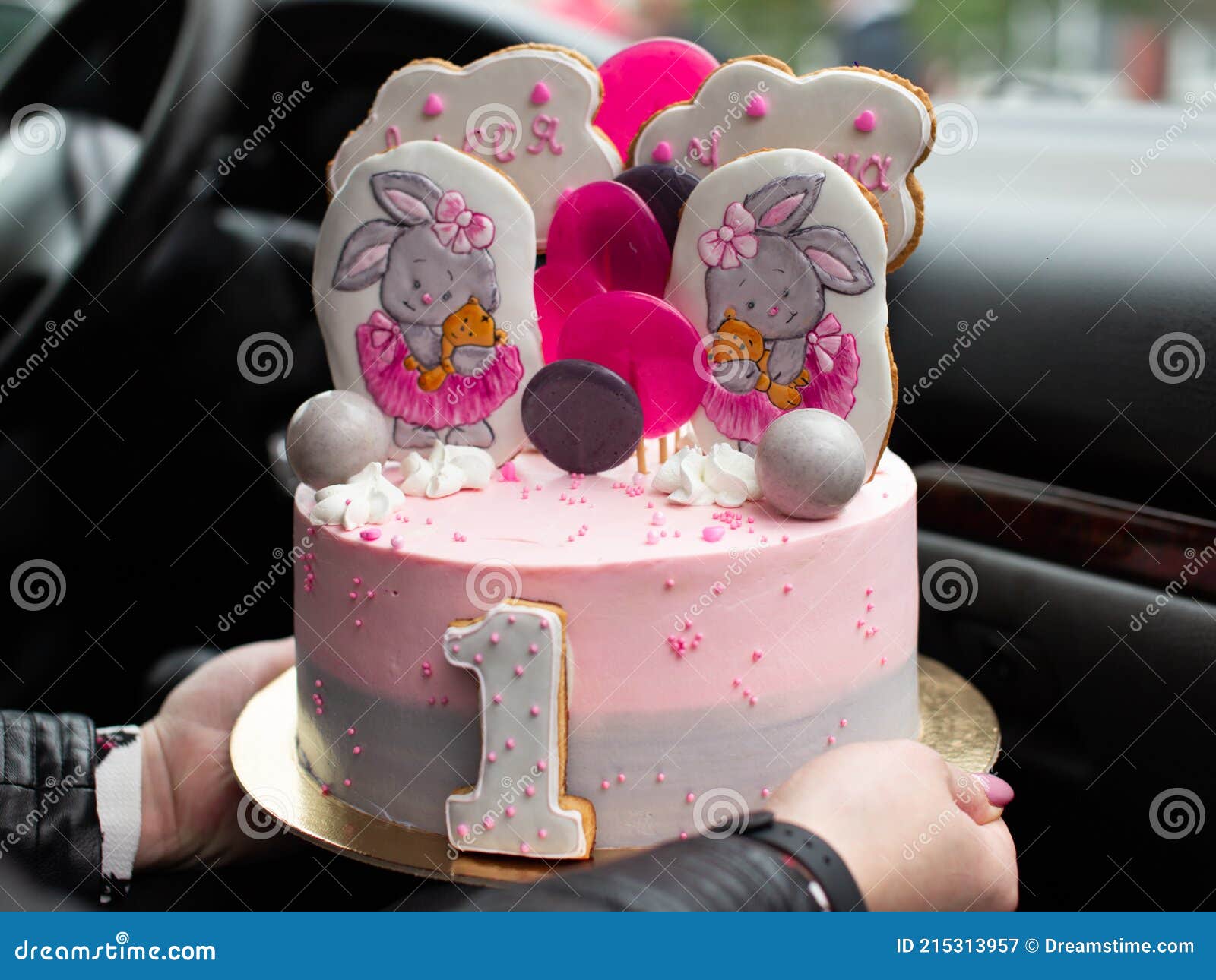 Pink and white theme cake for baby . newborn girl birthday cake .  Children's shoes . The child's weight, date of birth, time and length are  written Stock Photo - Alamy
