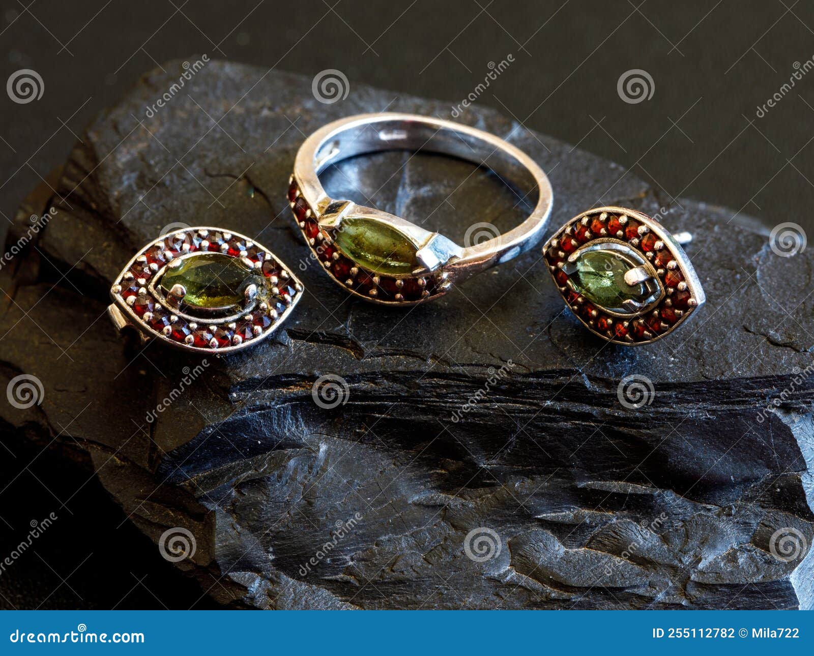 women s jewelry set earrings eye shape ring czech red garnet green moldavit vltavin gemstone women s jewelry 255112782