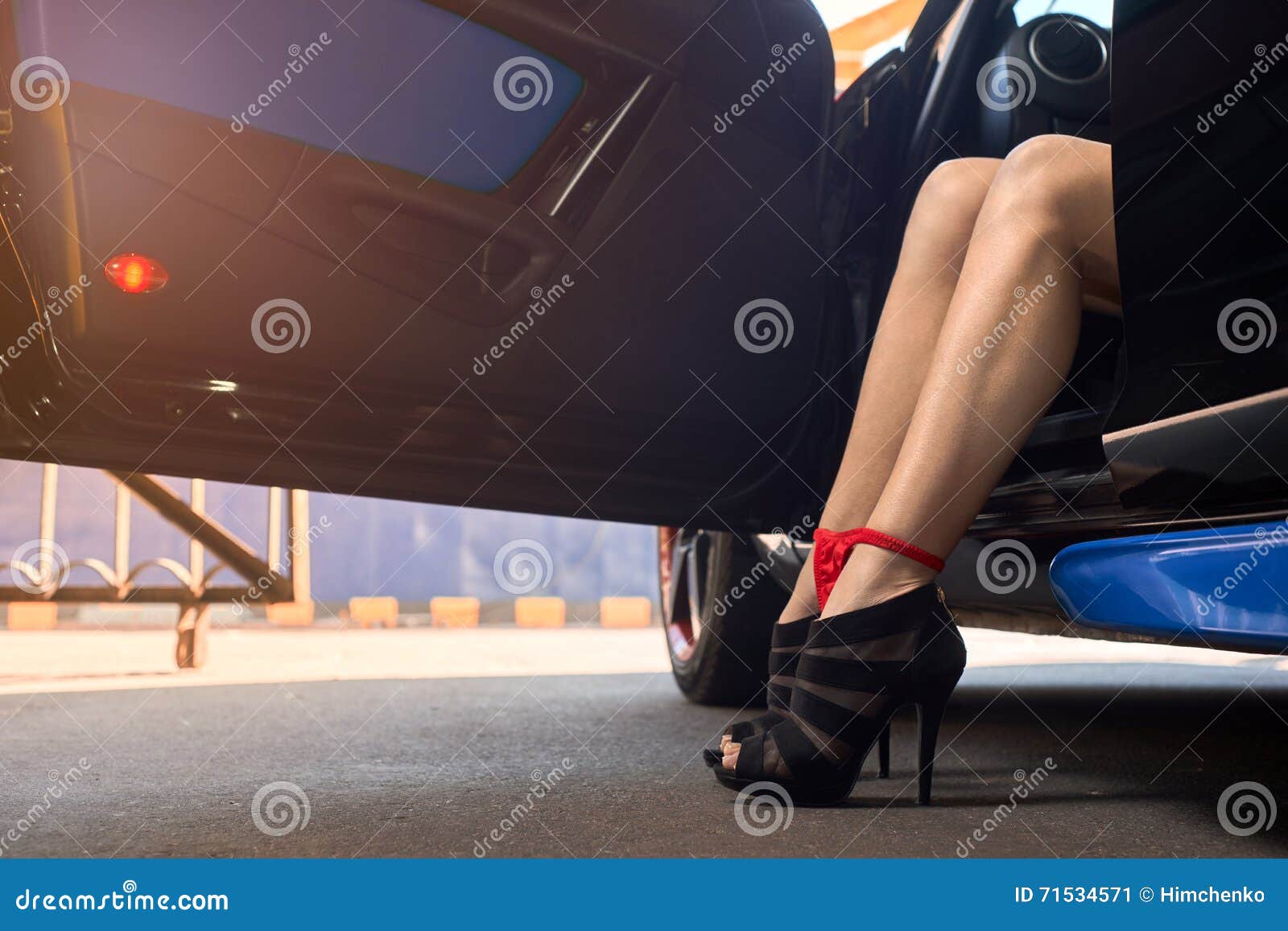 Women S Legs Sticking Out of Car Window Stock Image - Image of rear ...