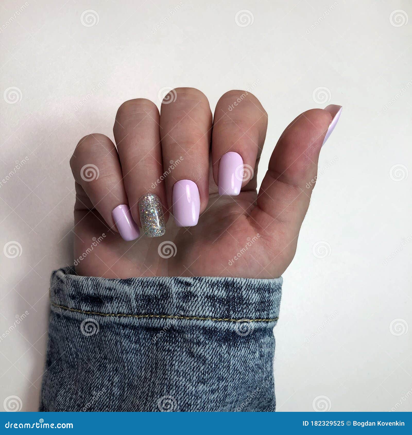 Women& X27;s Manicure Gel Polish Square Shape Stock Image - Image of womens, manicure: 182329525 Women& X27;s Manicure Gel Polish Square Shape Stock Image - Image of womens, manicure: 182329525
