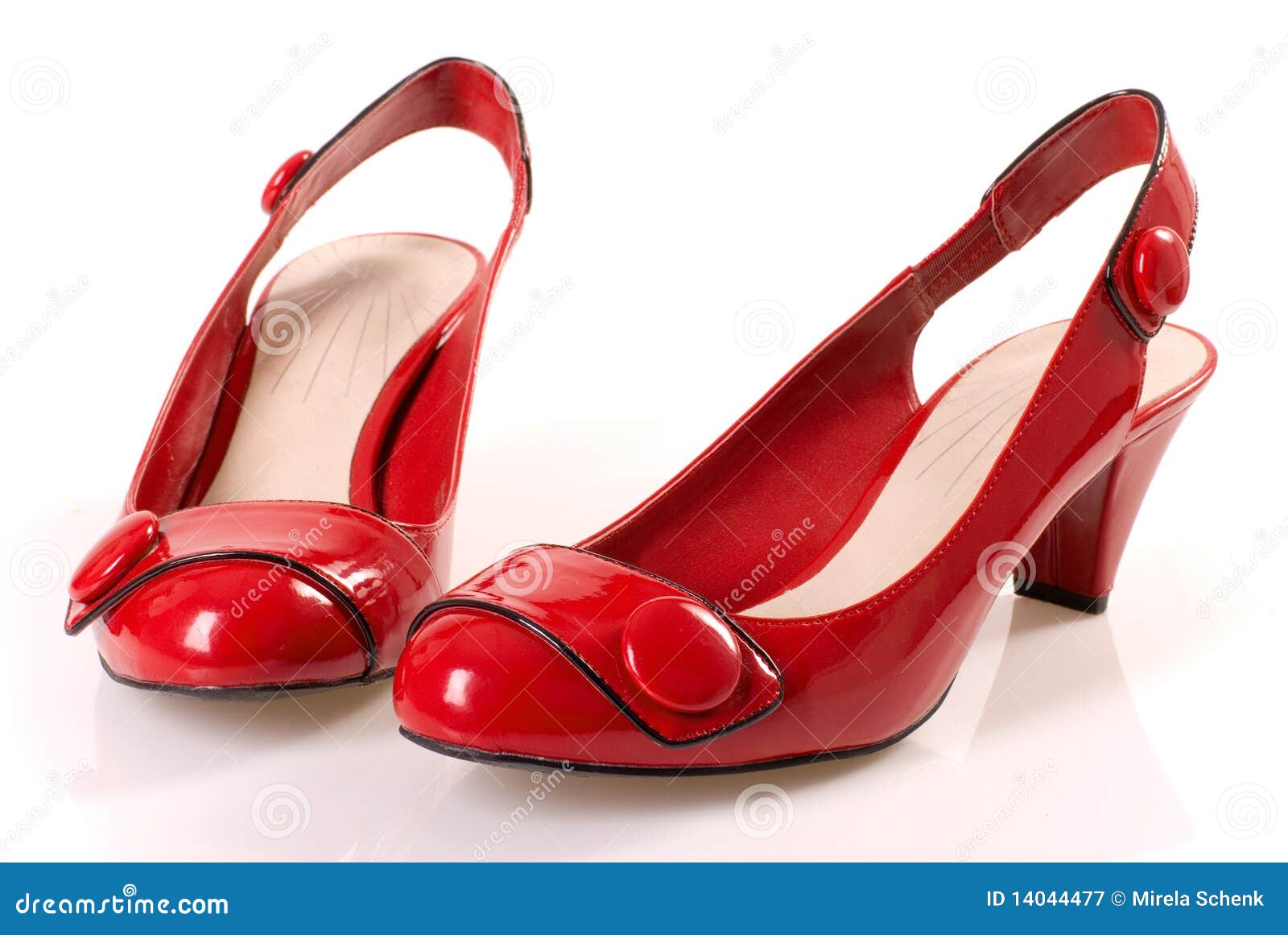 red shoes womens