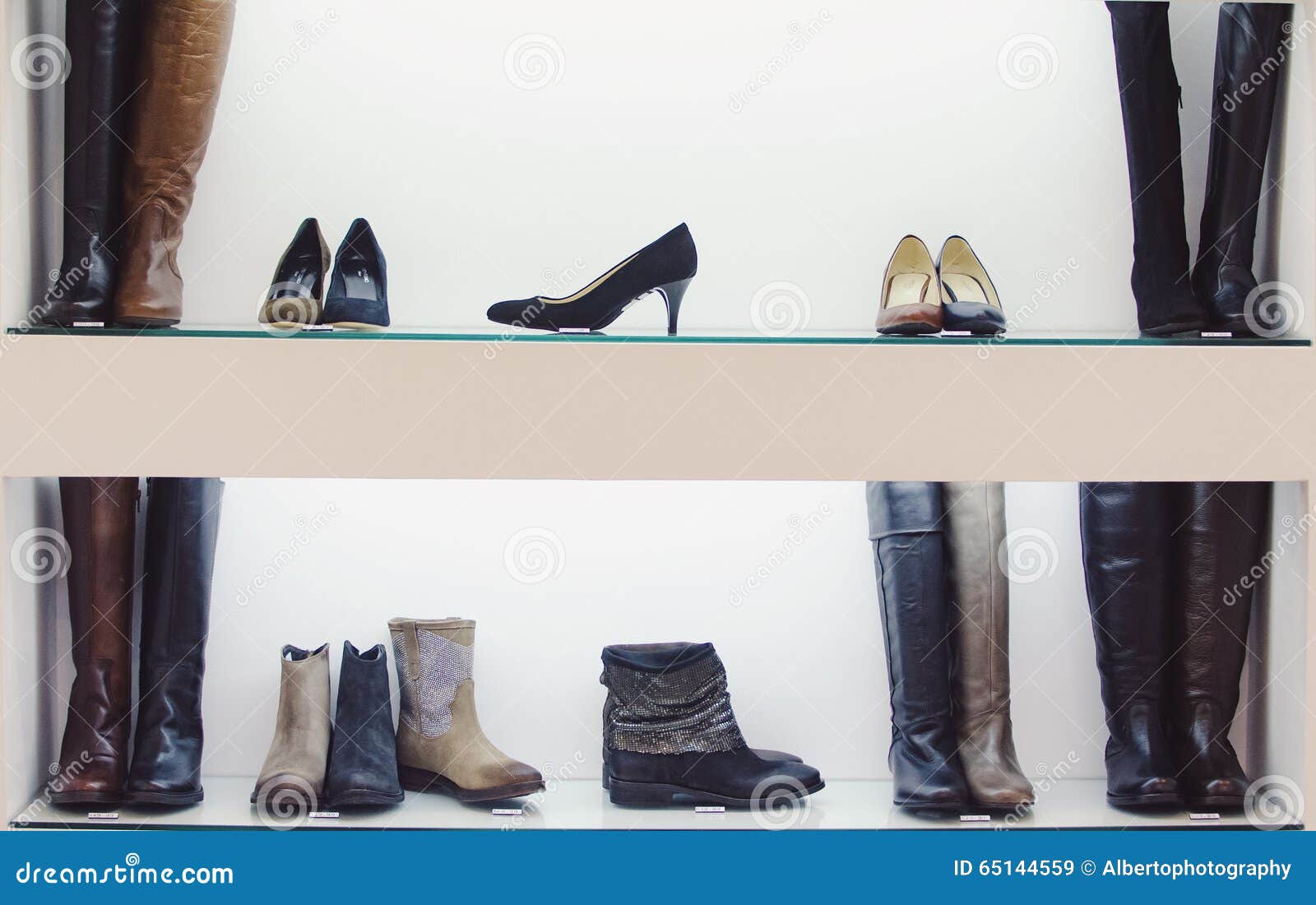 Women shoes store stock image. Image of clothing, background - 65144559