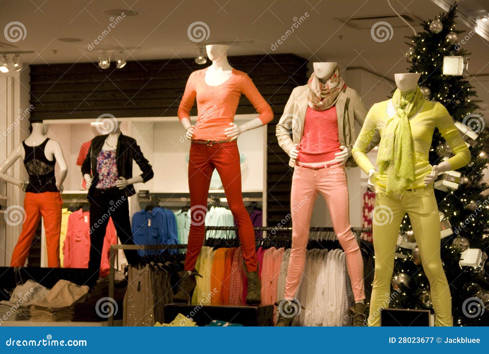 womens clothing store