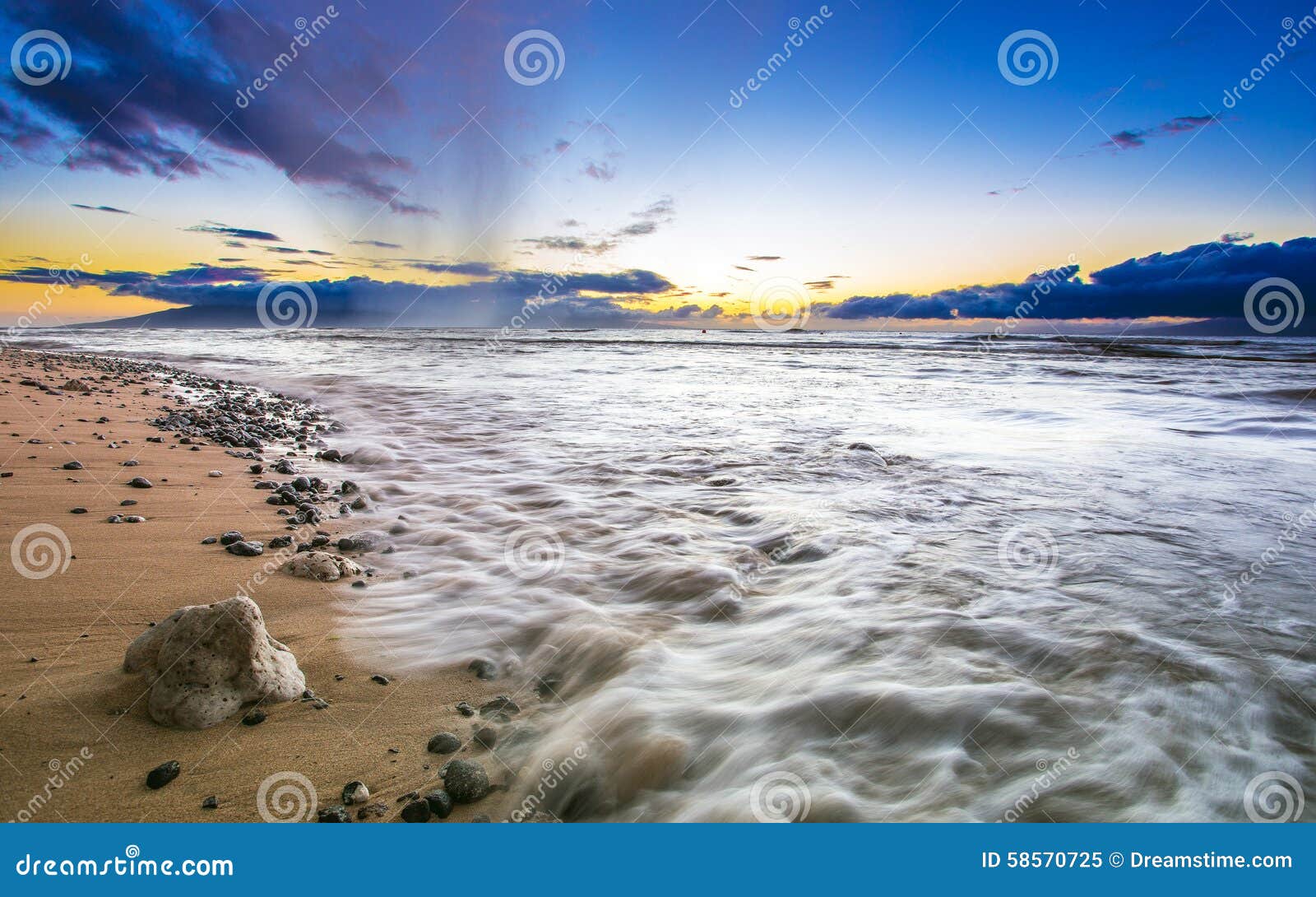 wonderful beaches on the island of maui, hawaii