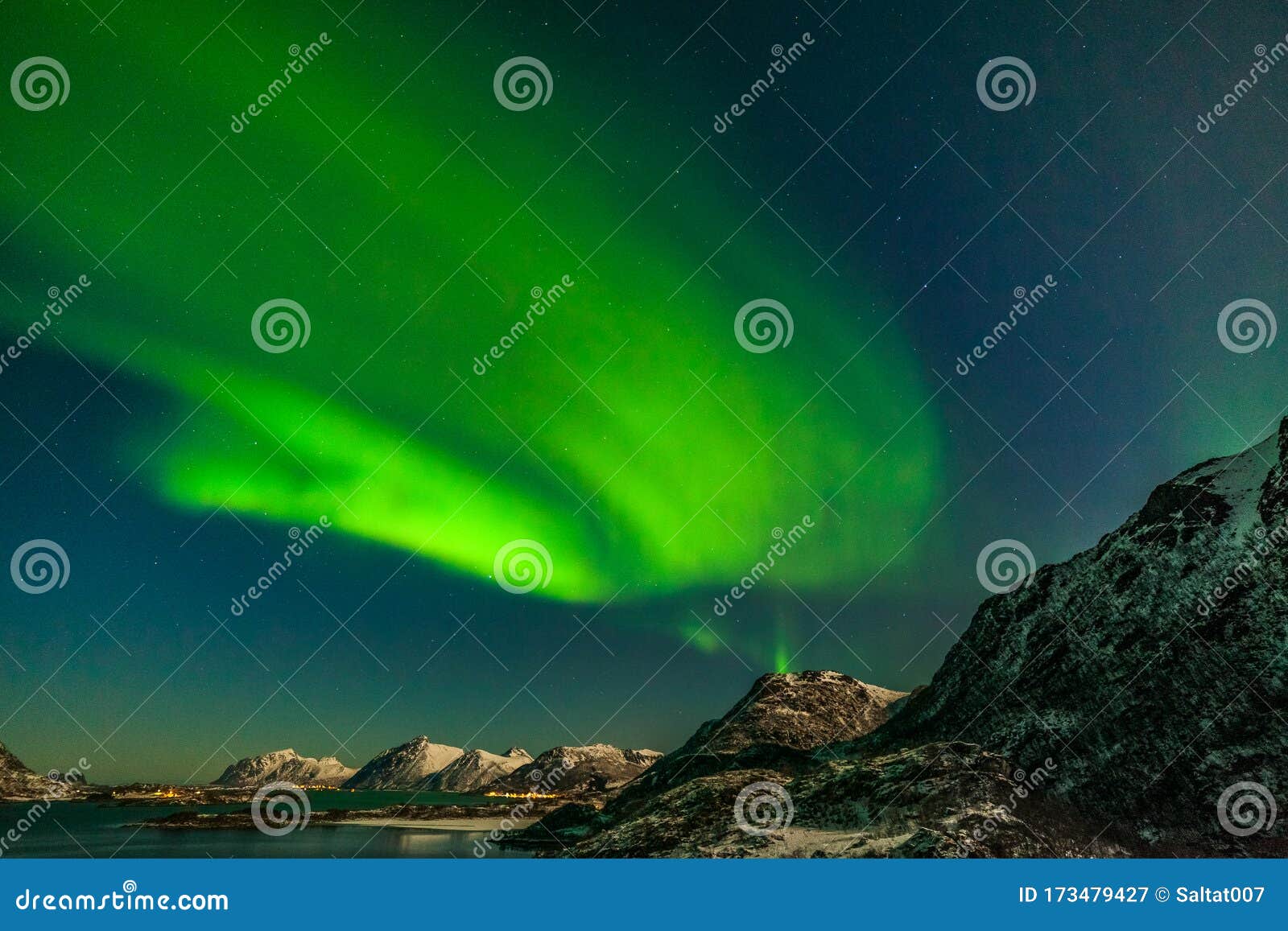 A Wonderful Night with Kp 5 Northern Lights Flying Over the Mountains