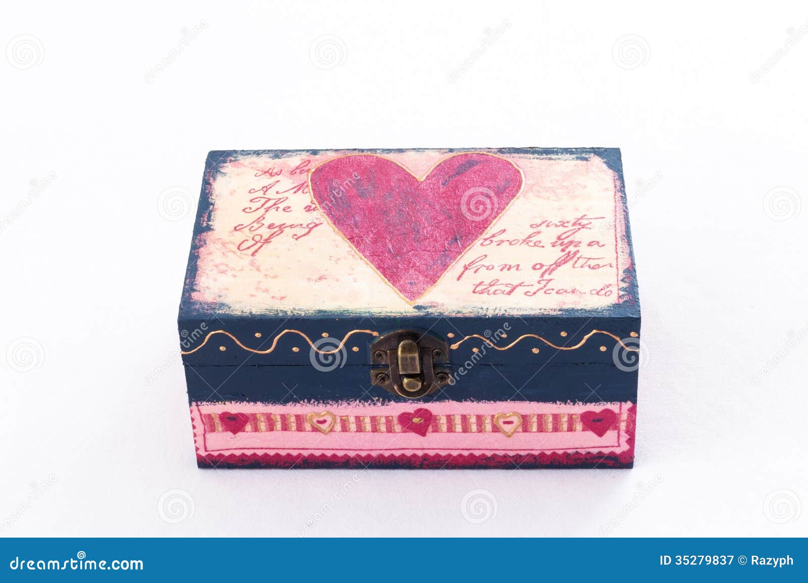 Wood Box With Pink Heart Painted Stock Image - Image: 35279837