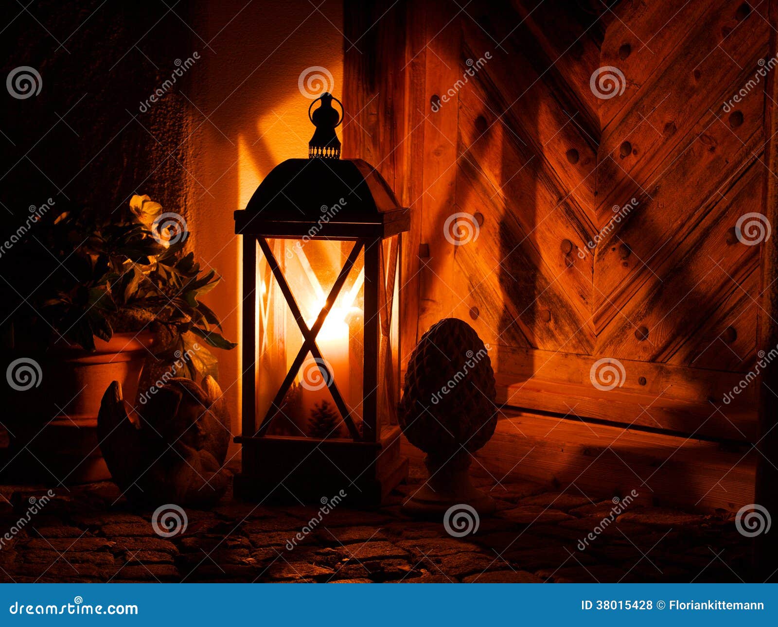 148,118 Old Lantern Stock Photos - Free & Royalty-Free Stock Photos from  Dreamstime