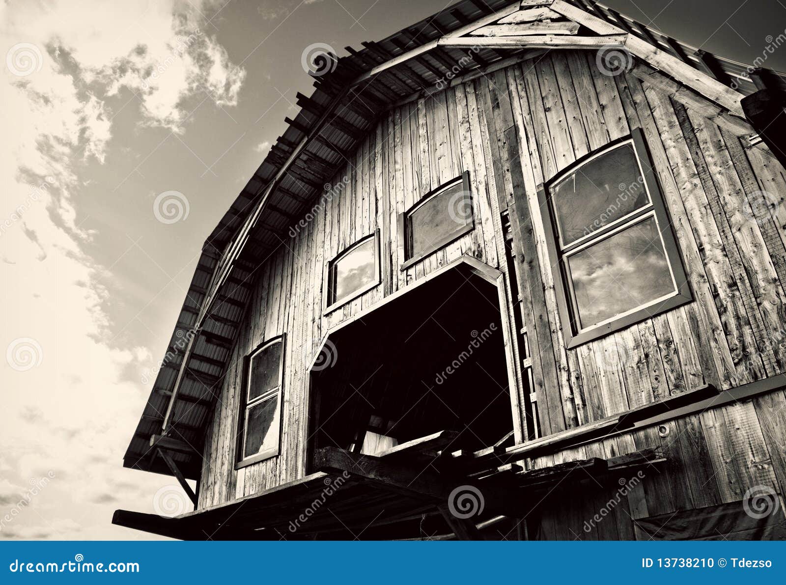 Wooden Barn Black and White Stock Photo Image of wooden, wood 13738210