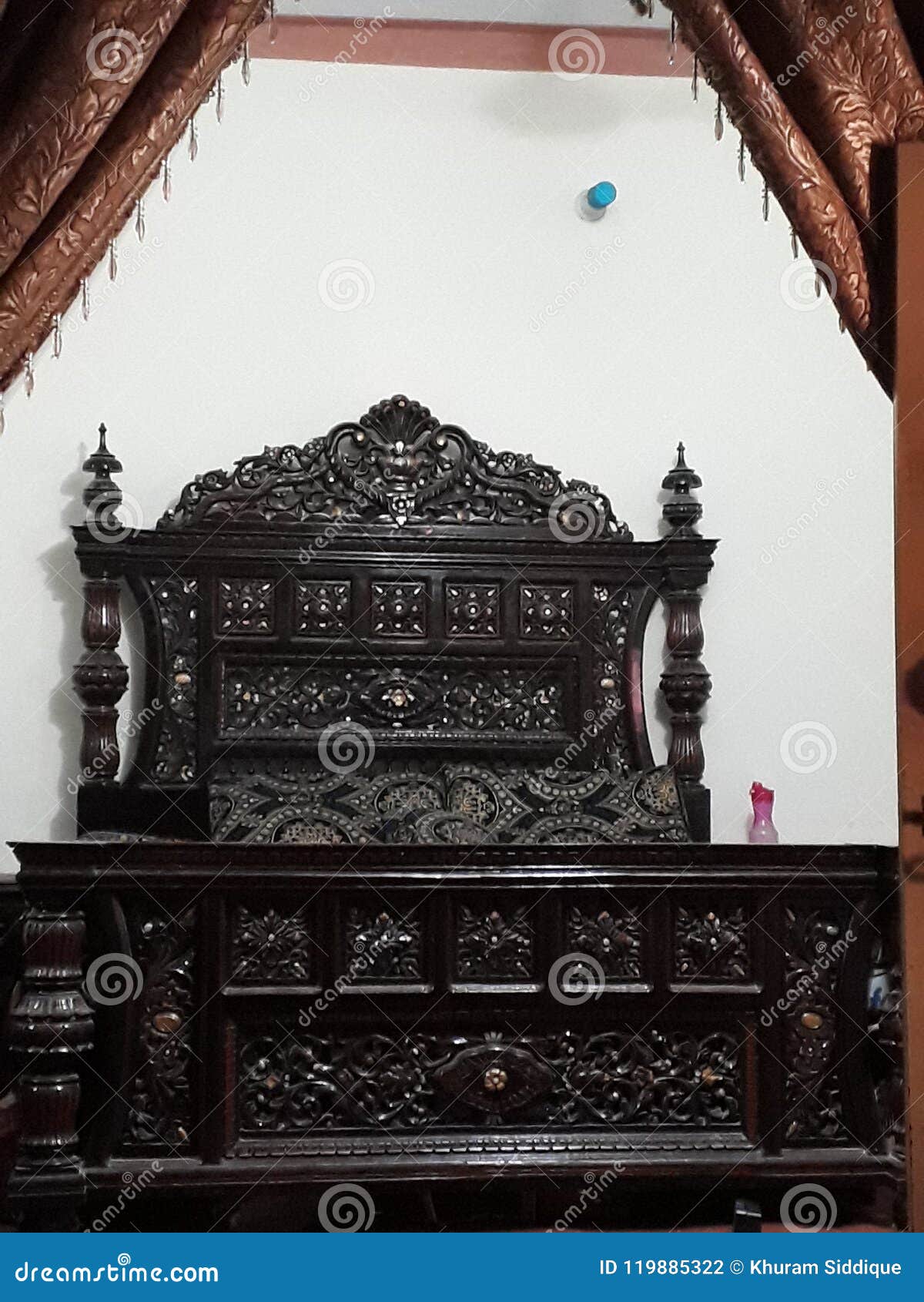 Wooden Bed Design stock photo. Image of design, pakistan - 119885322