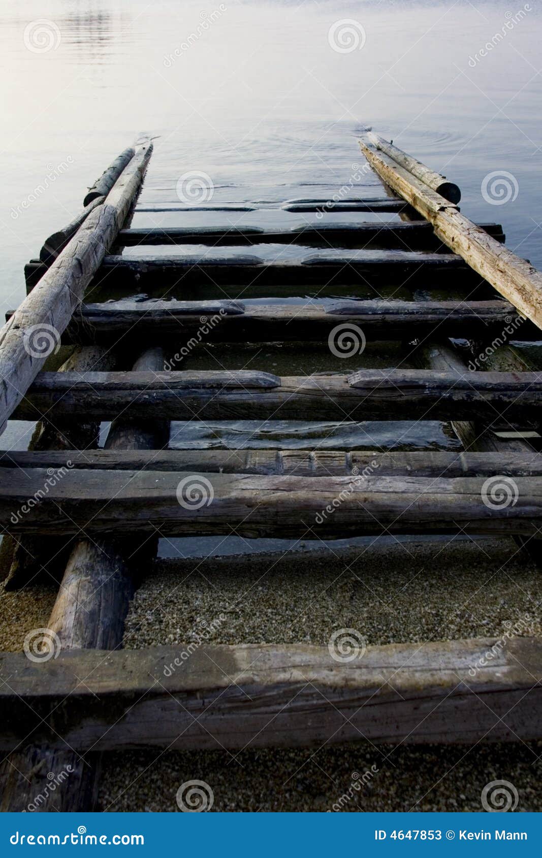 Wooden boat ramp stock image. Image of water, boat, beams 4647853