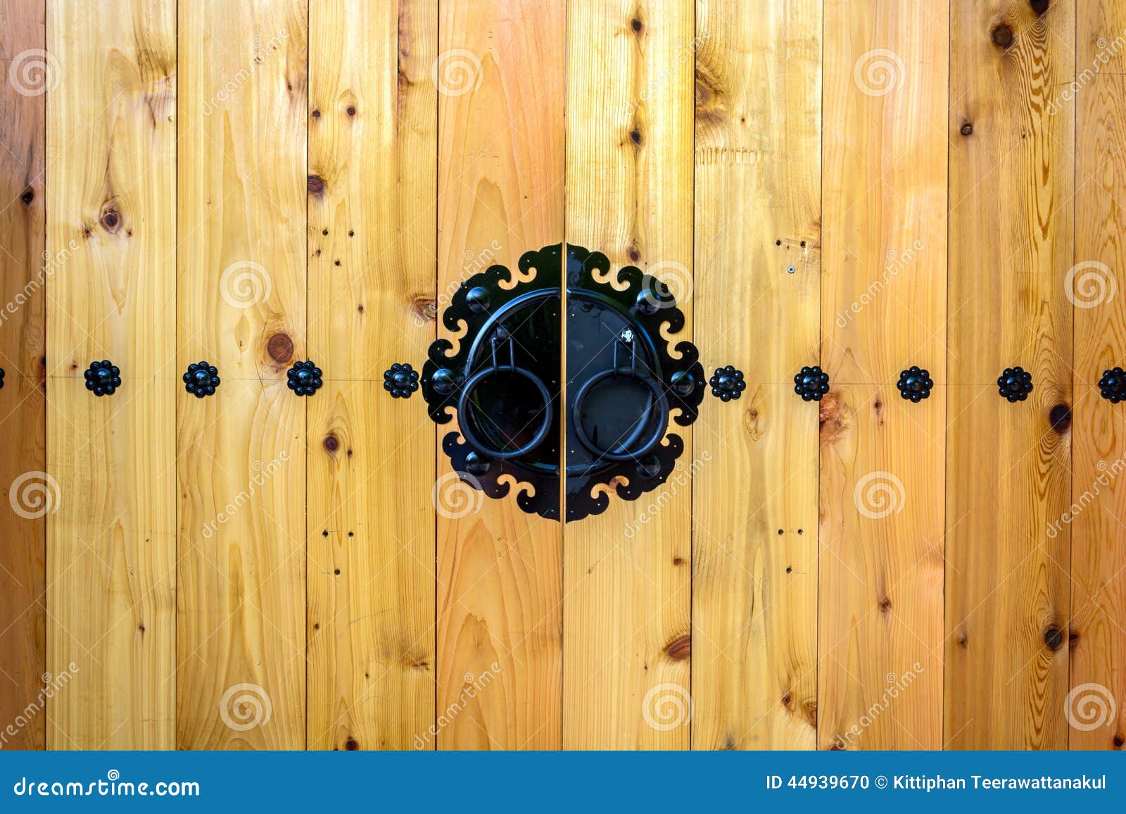 Wooden Door Korean Style Stock Photo Image 44939670