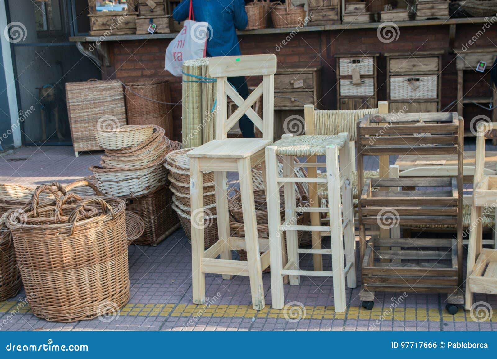 wooden furniture for sale at puerto de frutos in tigre city, buenos aires