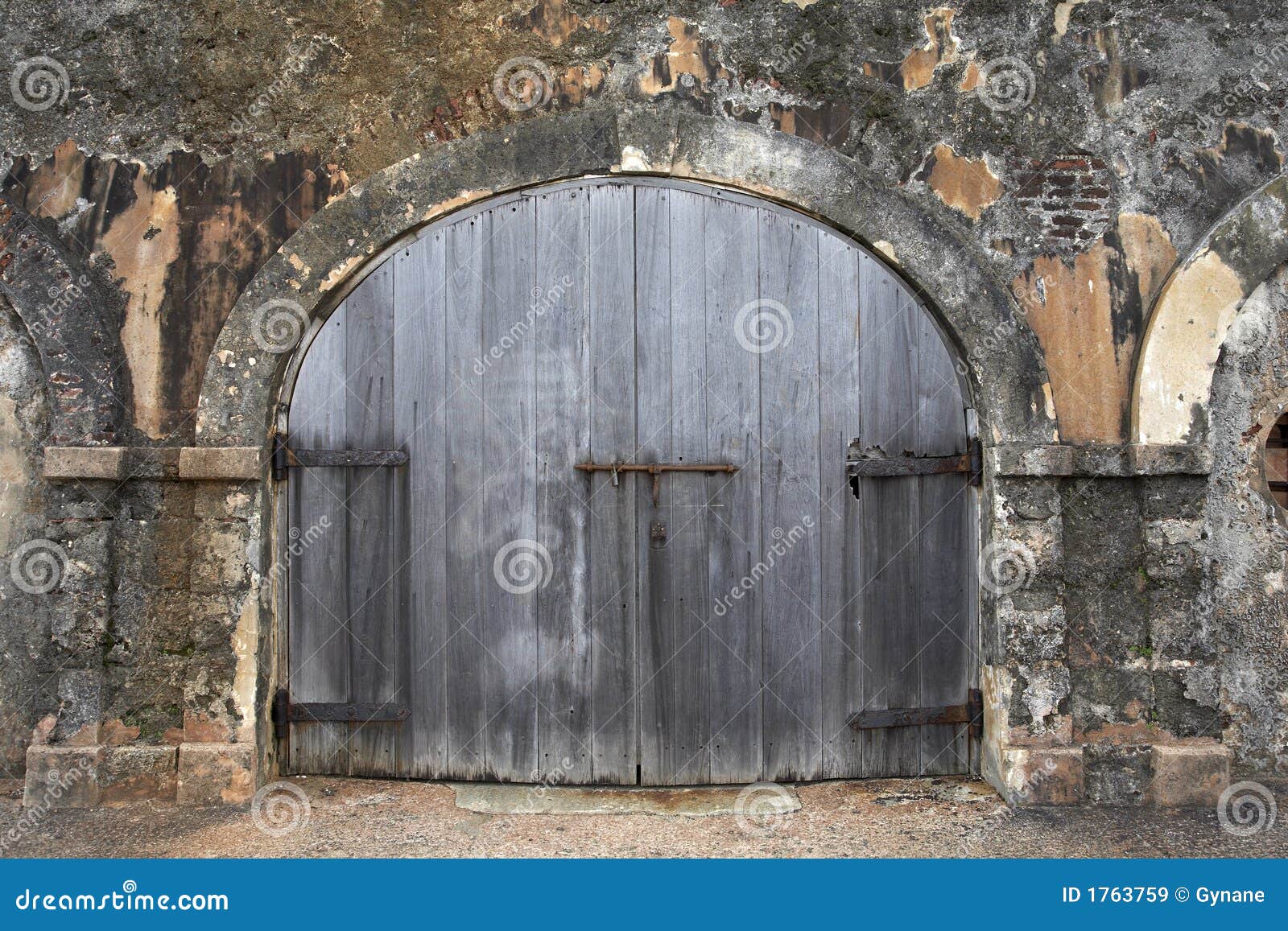 Wooden Garage Door Stock Image Image Of Weathered Wood 1763759
