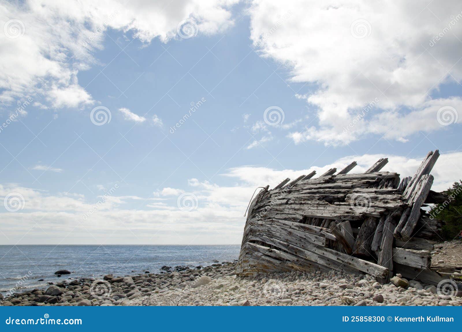 wooden shipwreck