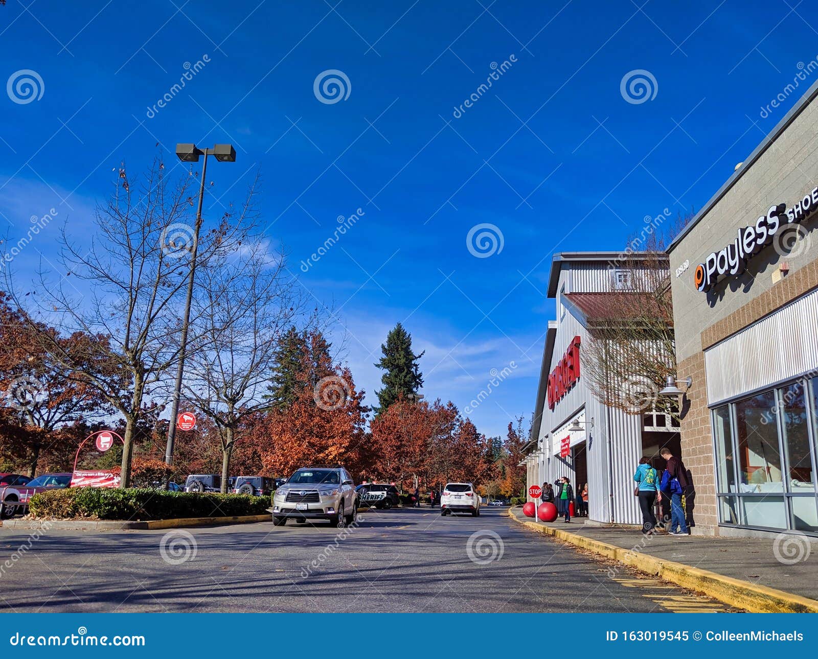 Exterior of Target Grocery and House Goods Store in Woodinville, WA. Editorial Image - Image of