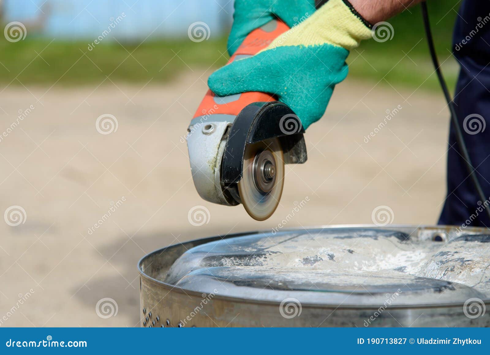 Worker Cuts in Metal with an Angle Grinder Stock Image Image of angle
