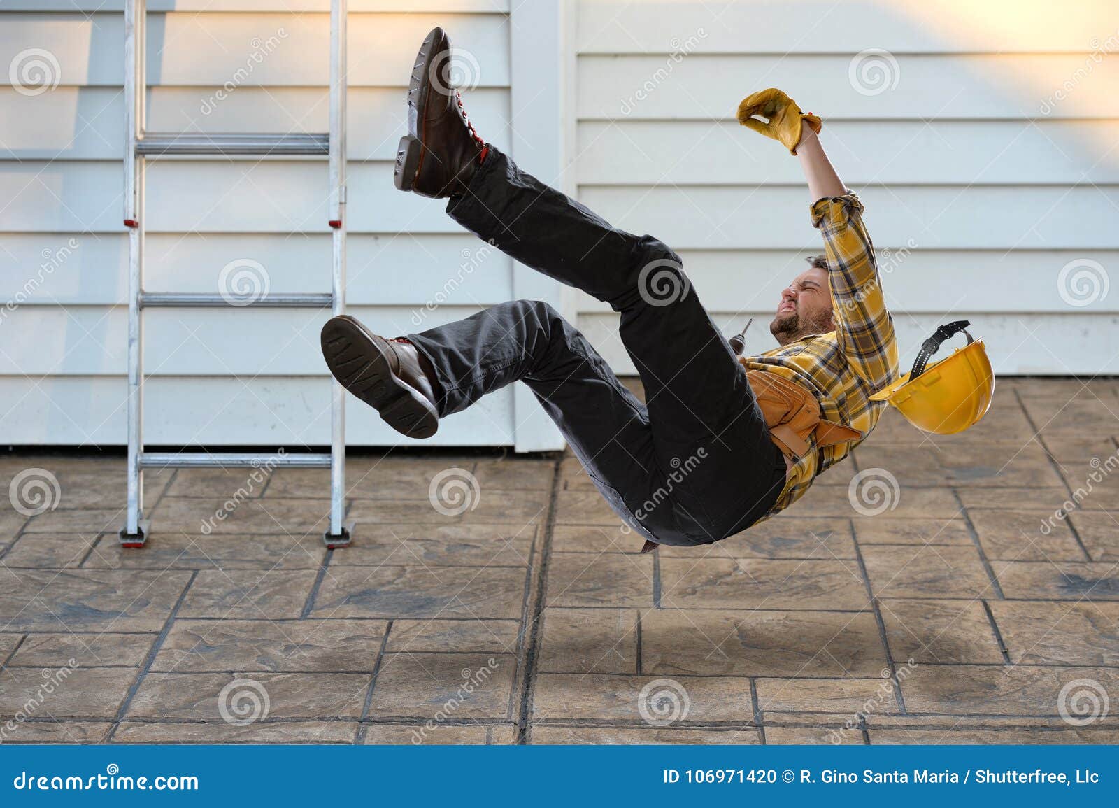worker falling from ladder