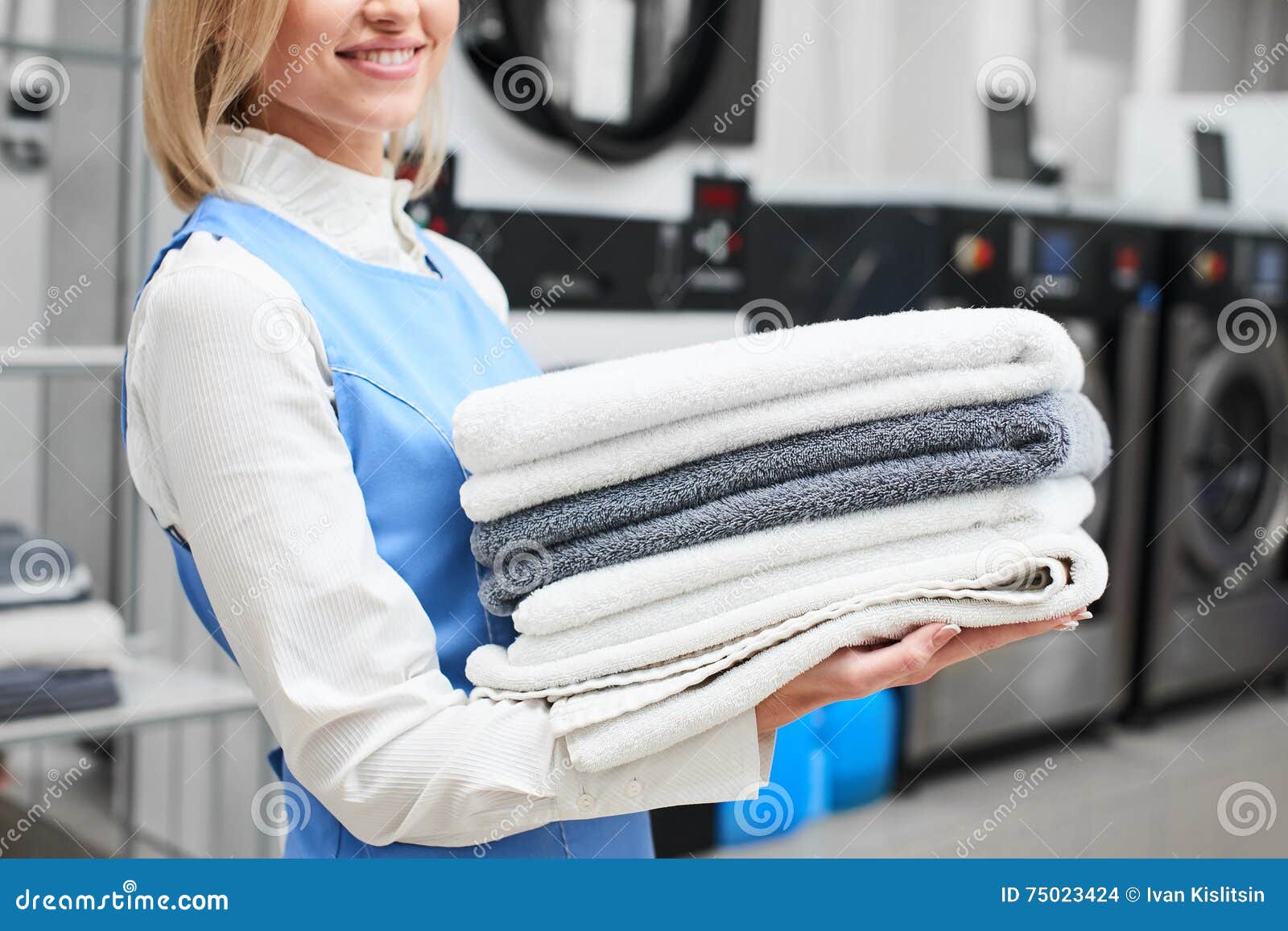 50,201 Clean Towels Stock Photos - Free & Royalty-Free Stock Photos from  Dreamstime