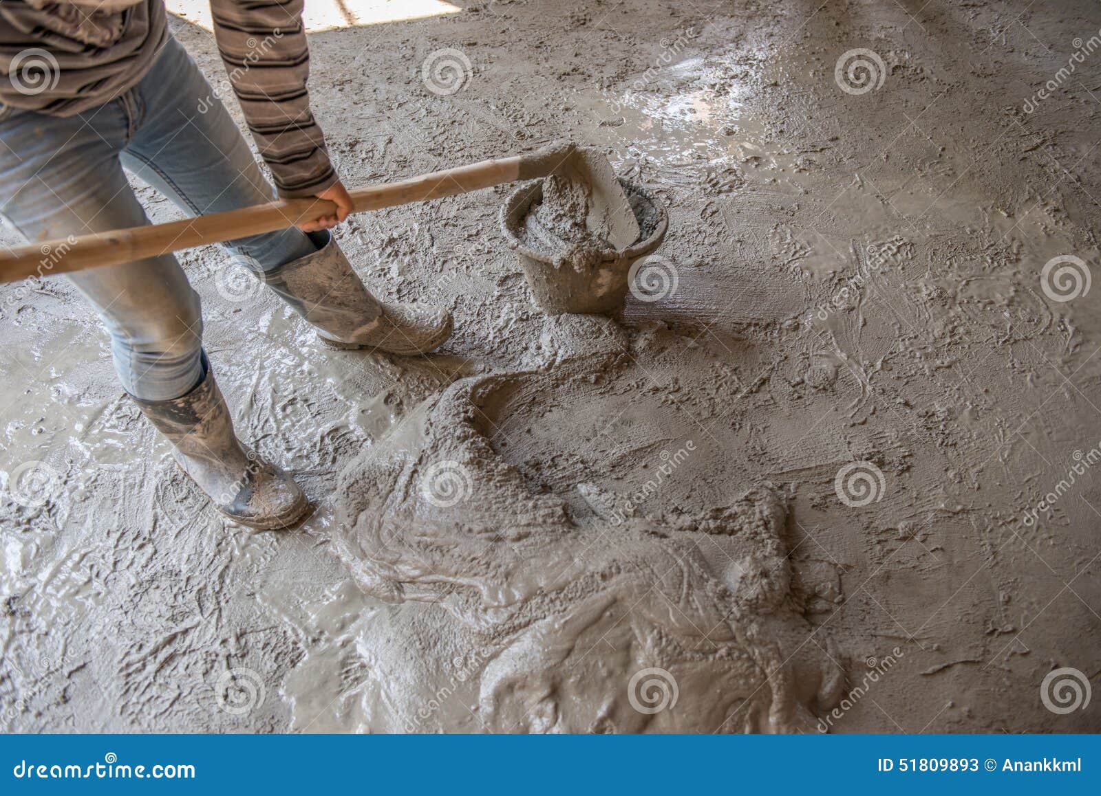 Worker is mixing mortar stock image. Image of work, equipment 51809893