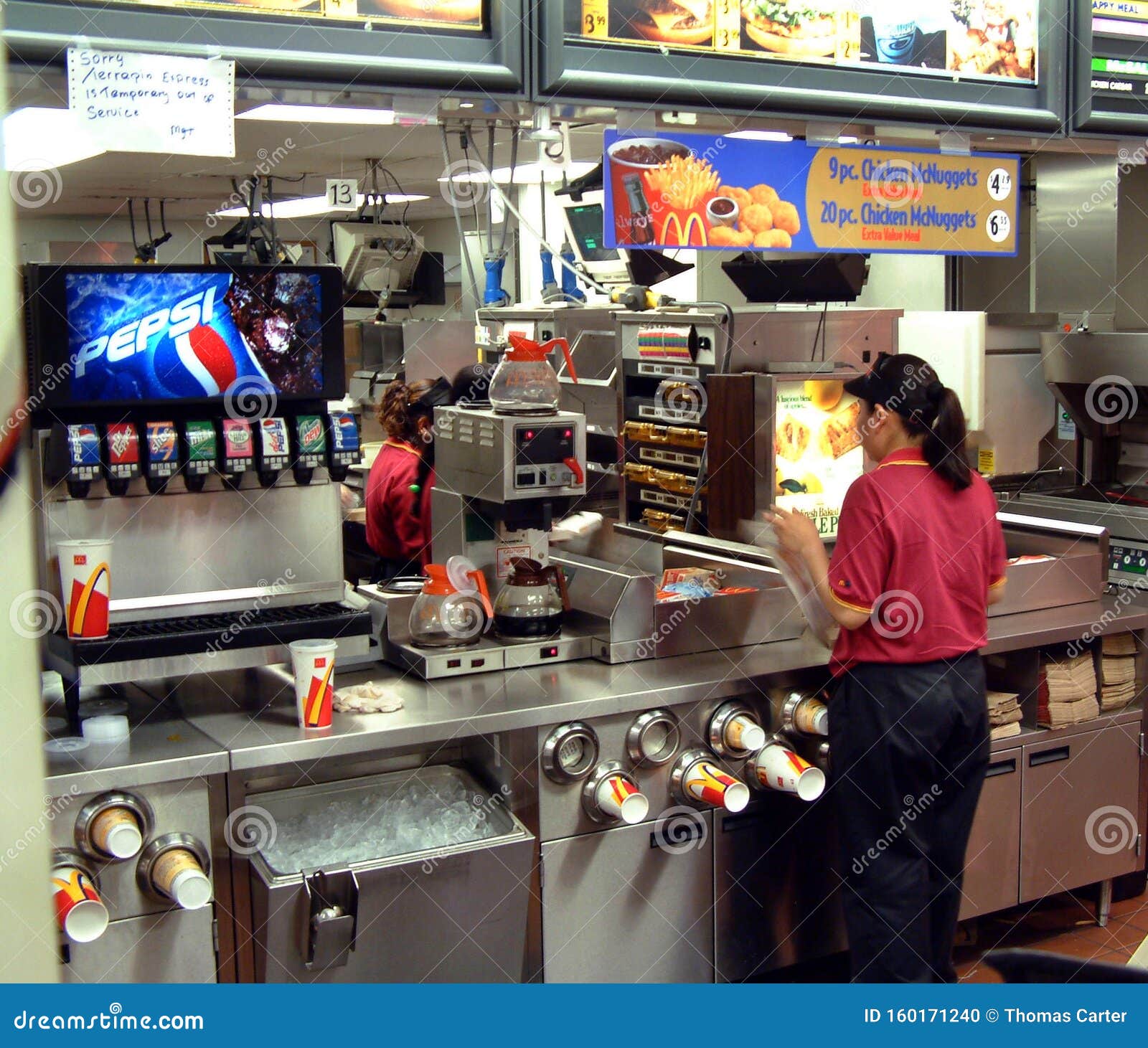 Mcdonalds Worker Stock Photos Download 374 Royalty Free Photos