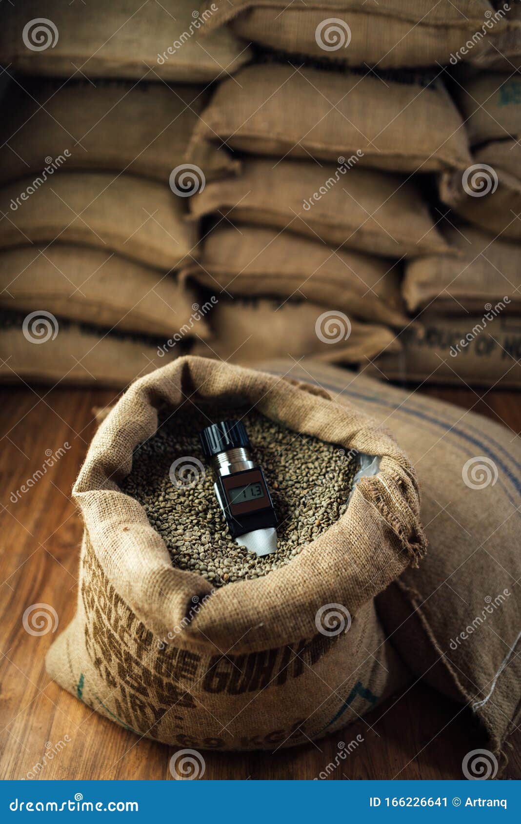 Working Device for Measuring the Humidity of Coffee Beans in a Bag , in