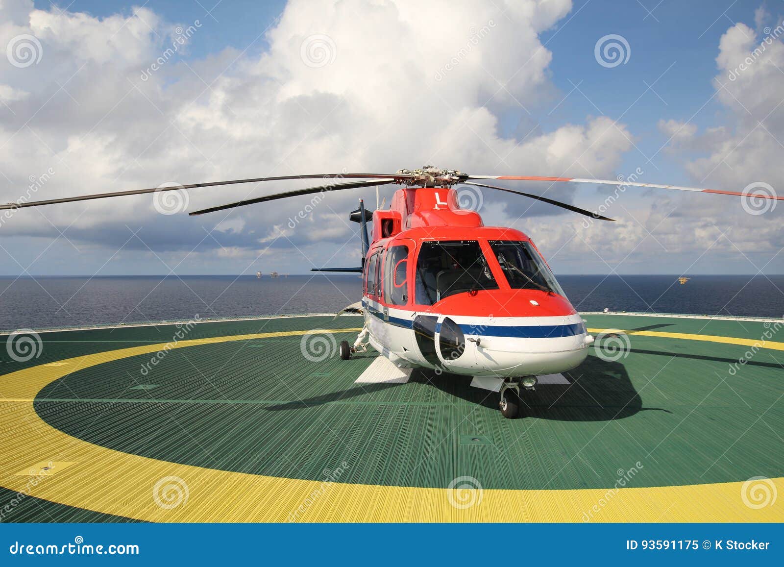 Working Offshore,the Helicopter Landed on the Rig, Sea, Changing Stock Image Image of offshore