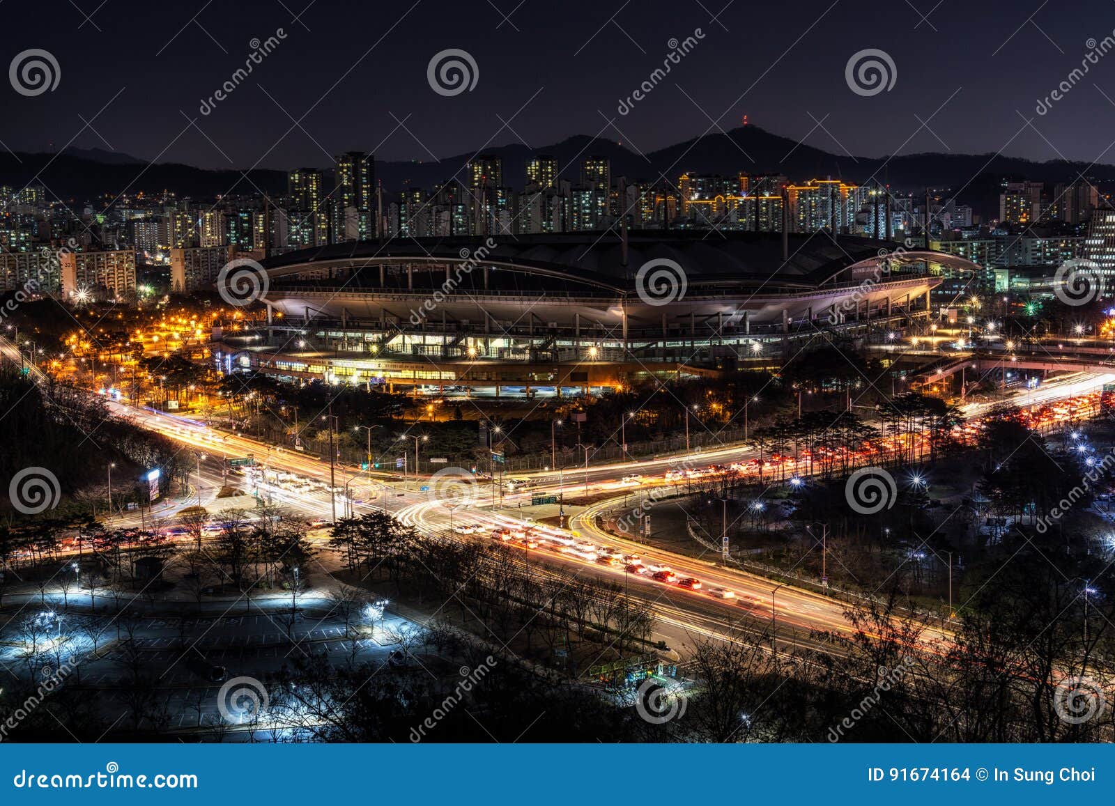 world cup stadium in seoul taken at night