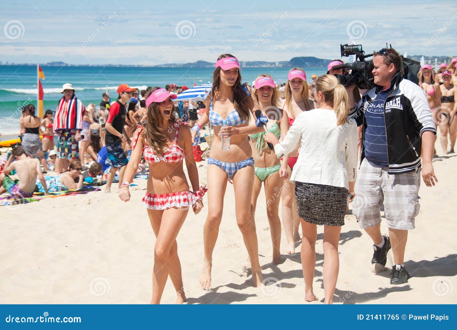 World Record Bikini Parade in Gold Coast Editorial Image Image of