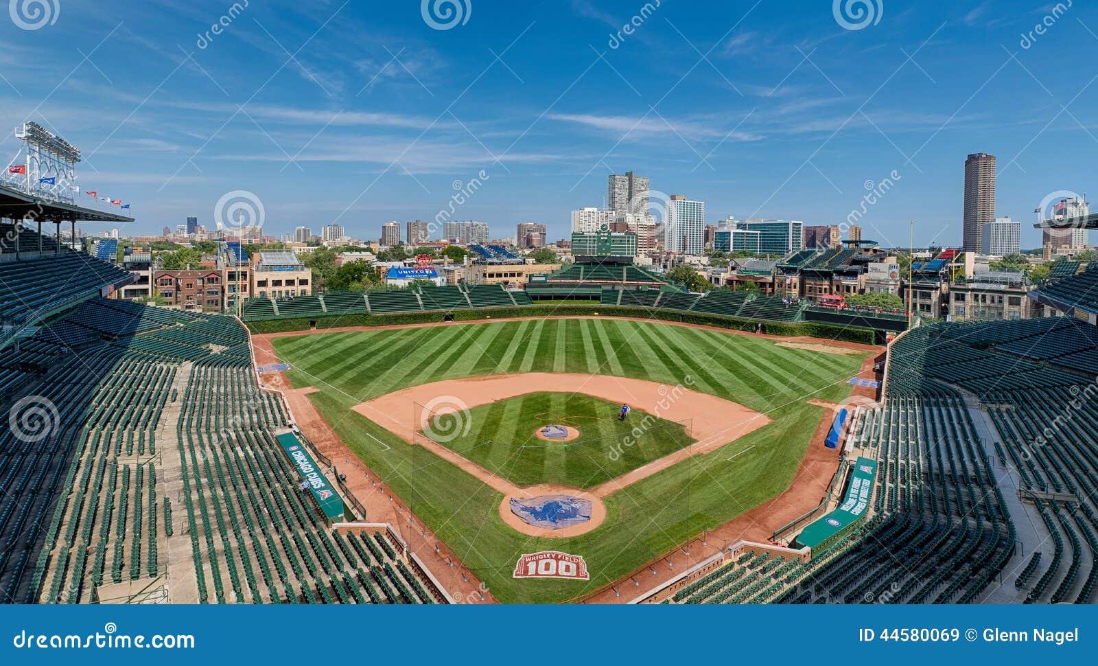 Wrigley Field Ivy Stock Photos - Free & Royalty-Free Stock Photos