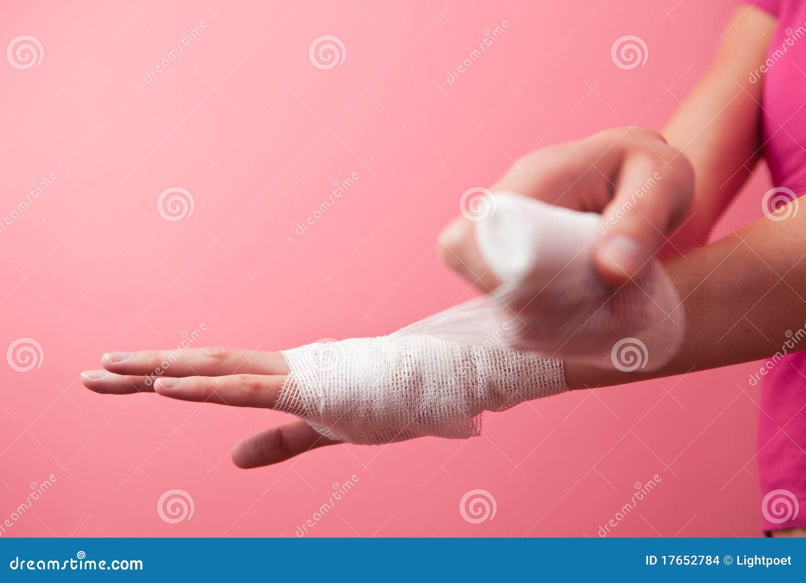 3,500+ Bandage Cut Finger Stock Photos, Pictures & Royalty-Free Images -  iStock