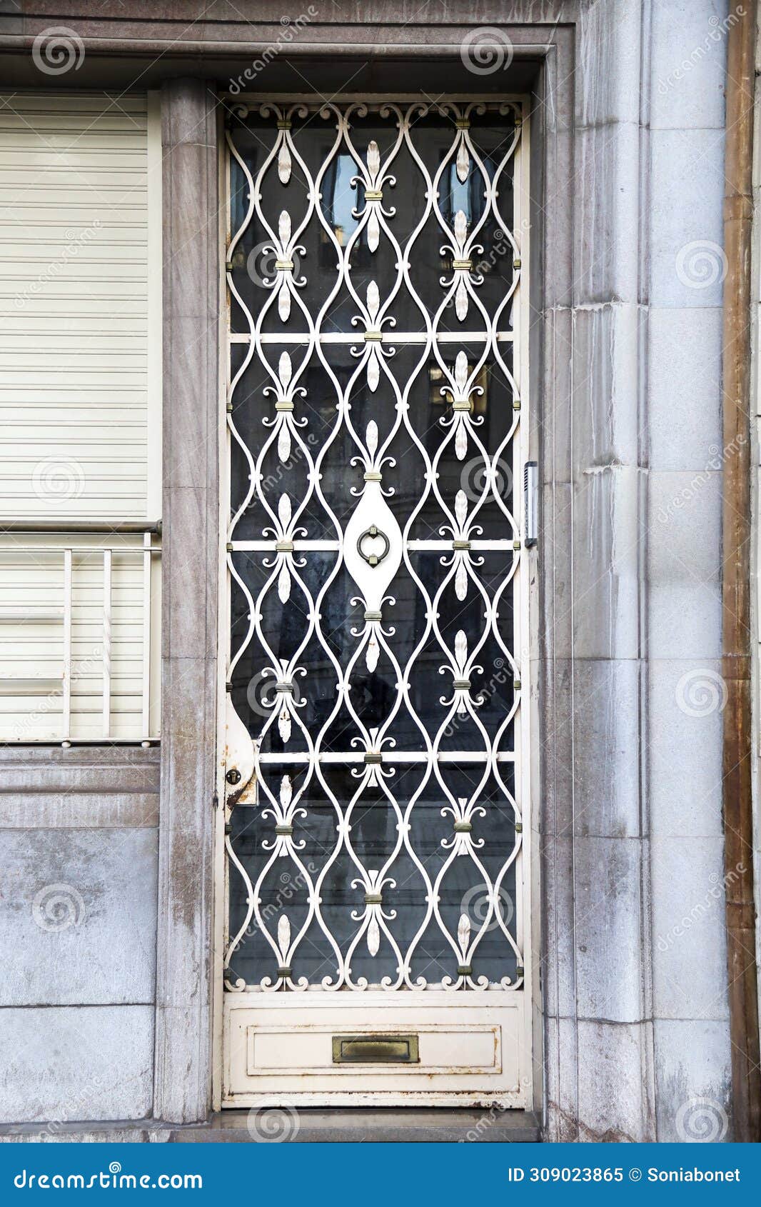 wrought iron details on facade in alcoy