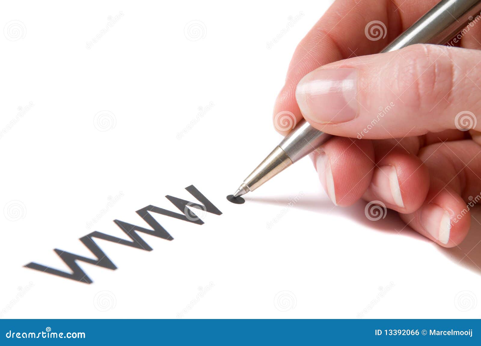 WWW-Handschrift. Hand mit der Feder, die ein URL, beginnend mit WWW schreibt