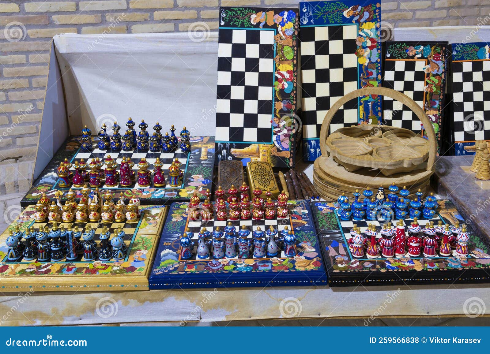Decoração ganha sofisticadas peças de xadrez - 25/03/12 - CASA & ACABAMENTO  - Jornal Cruzeiro do Sul