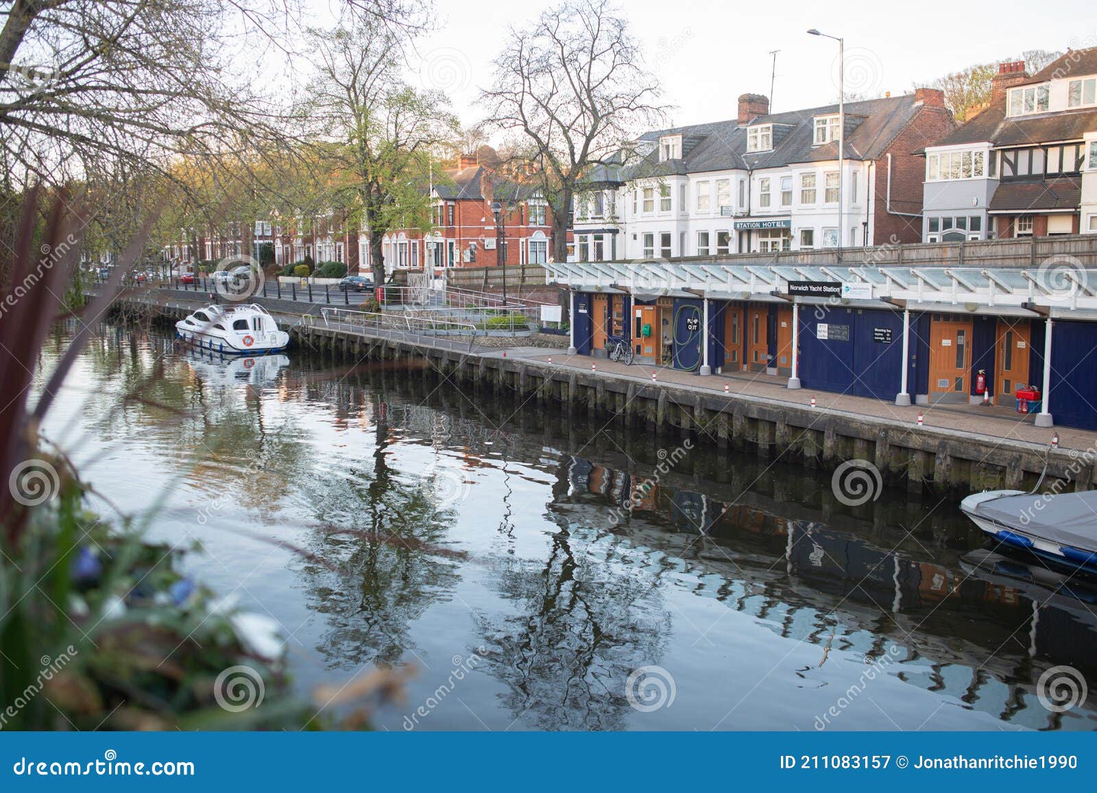 norwich yacht station