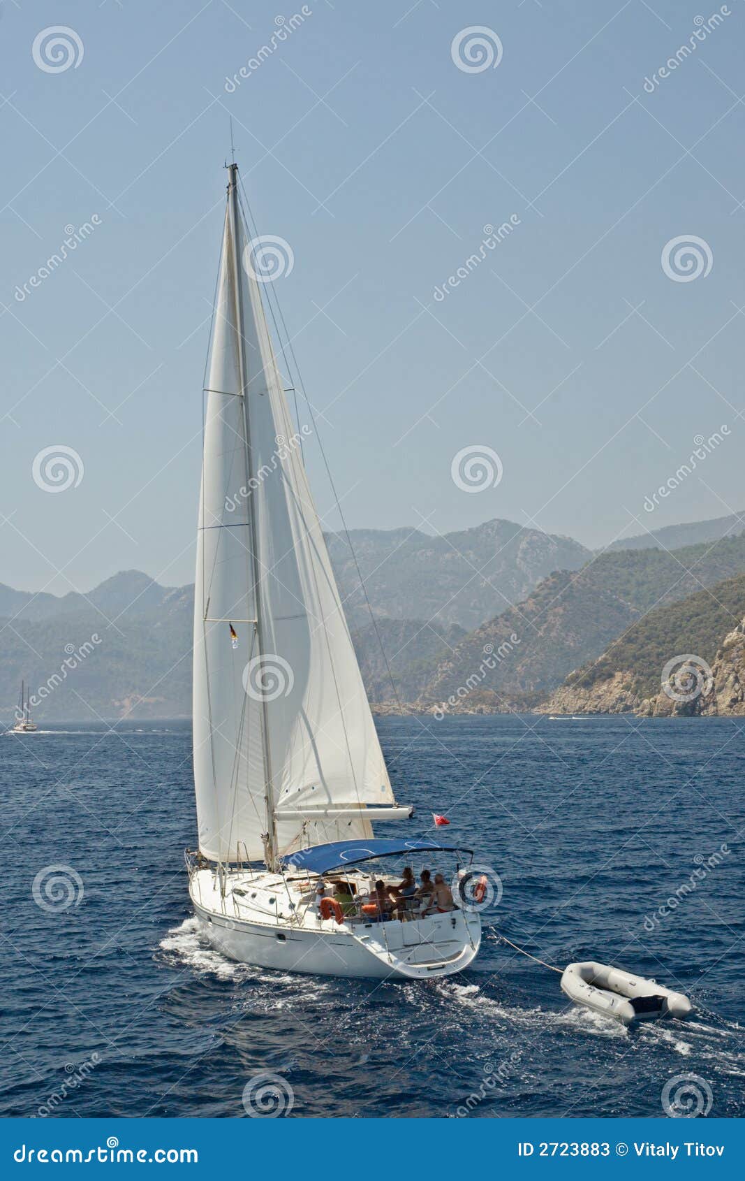 yachting in marmaris bay