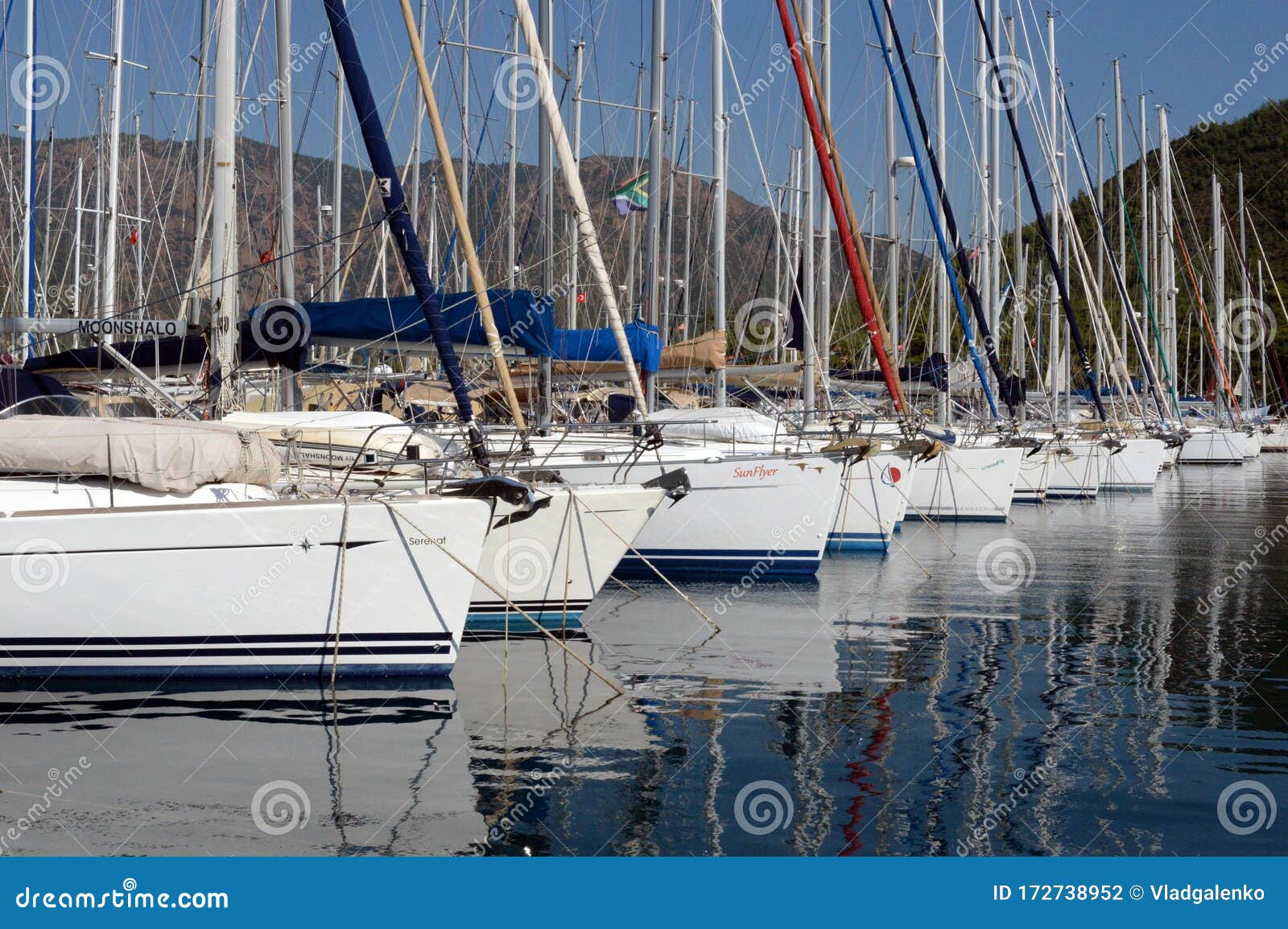 yacht clubs in marmaris turkey