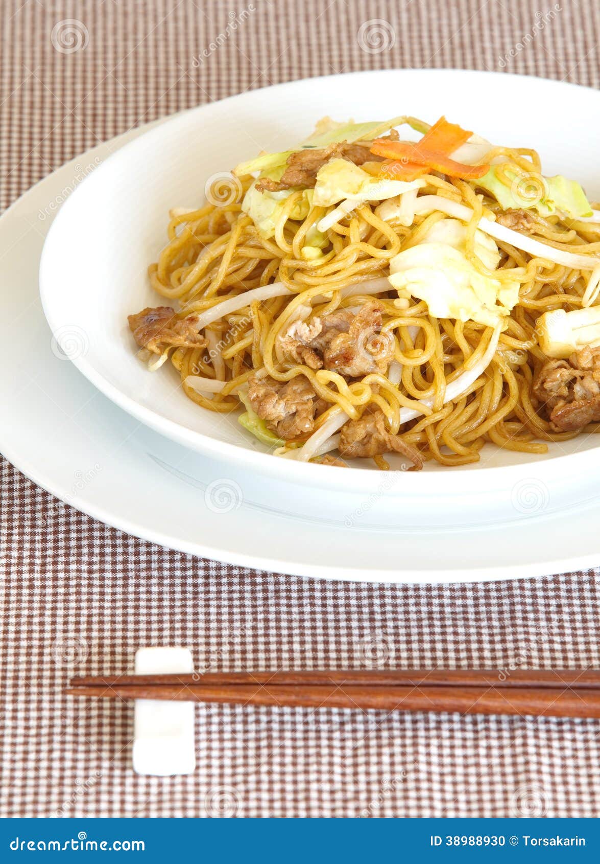 Yakisoba fried noodle stock photo. Image of plate, delicious - 38988930