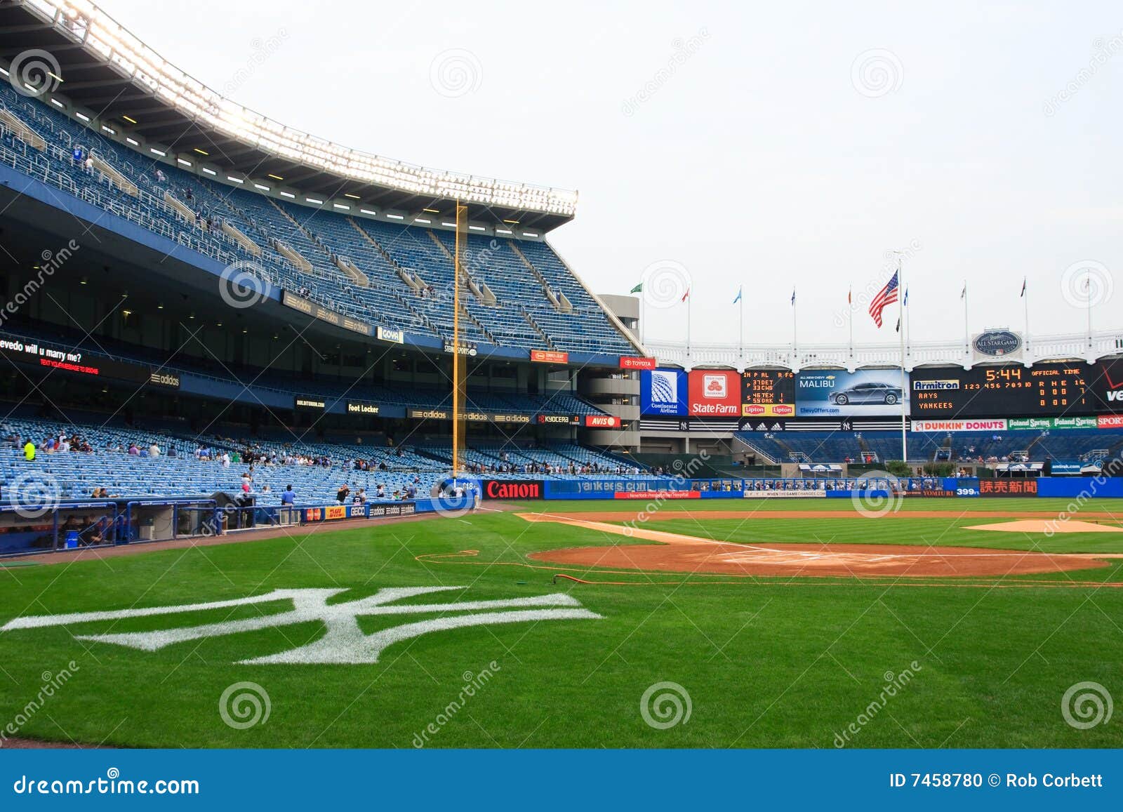 Yankee Stadium editorial image. Image of baseball, york - 7458780