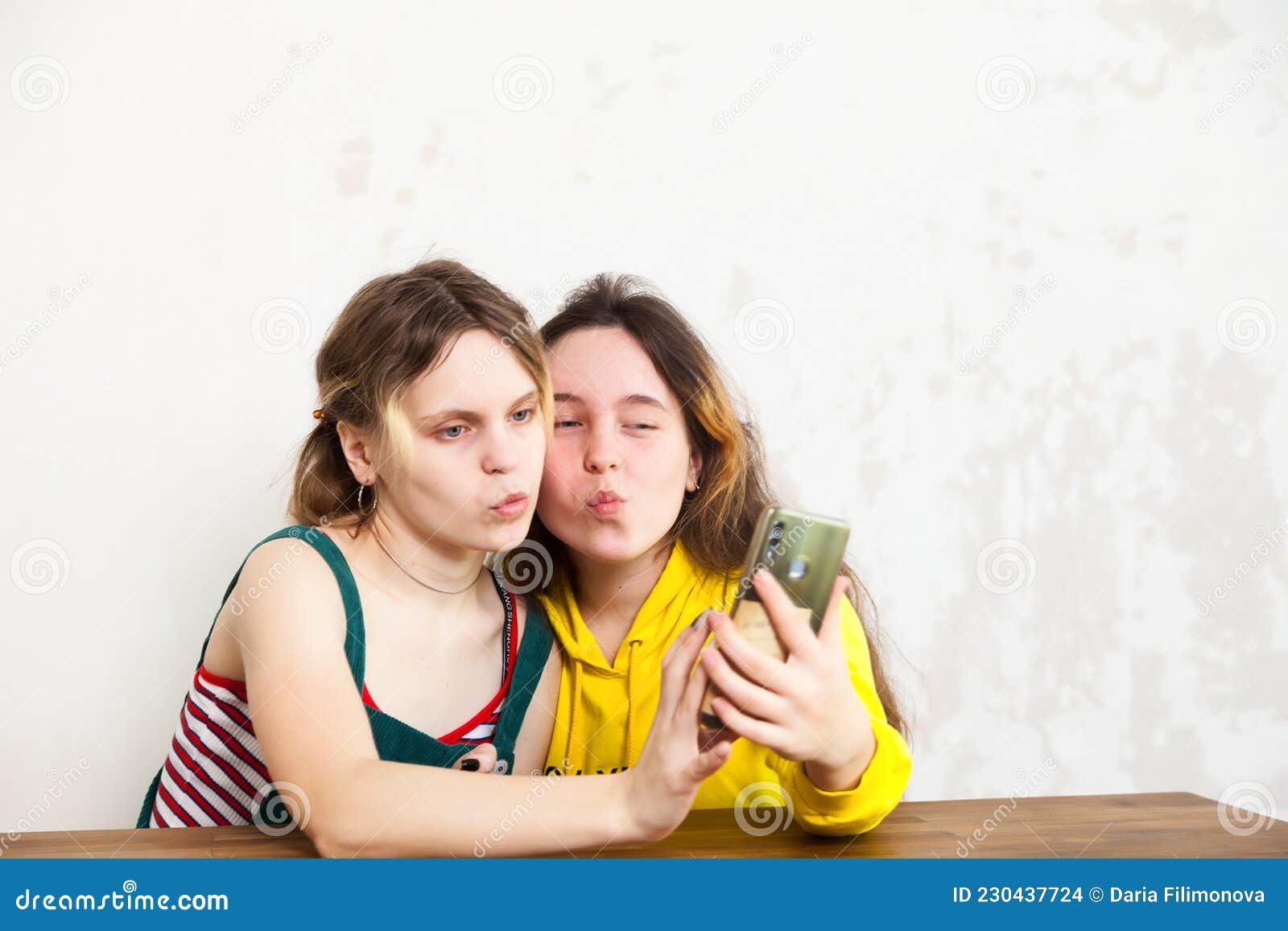 15-year-old Girlfriends Taking Selfies on Smartphone Stock Photo ...