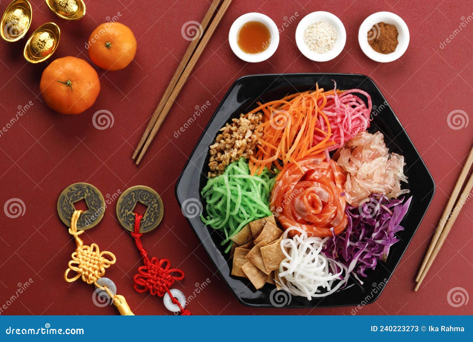 chinese new year tossing noodles