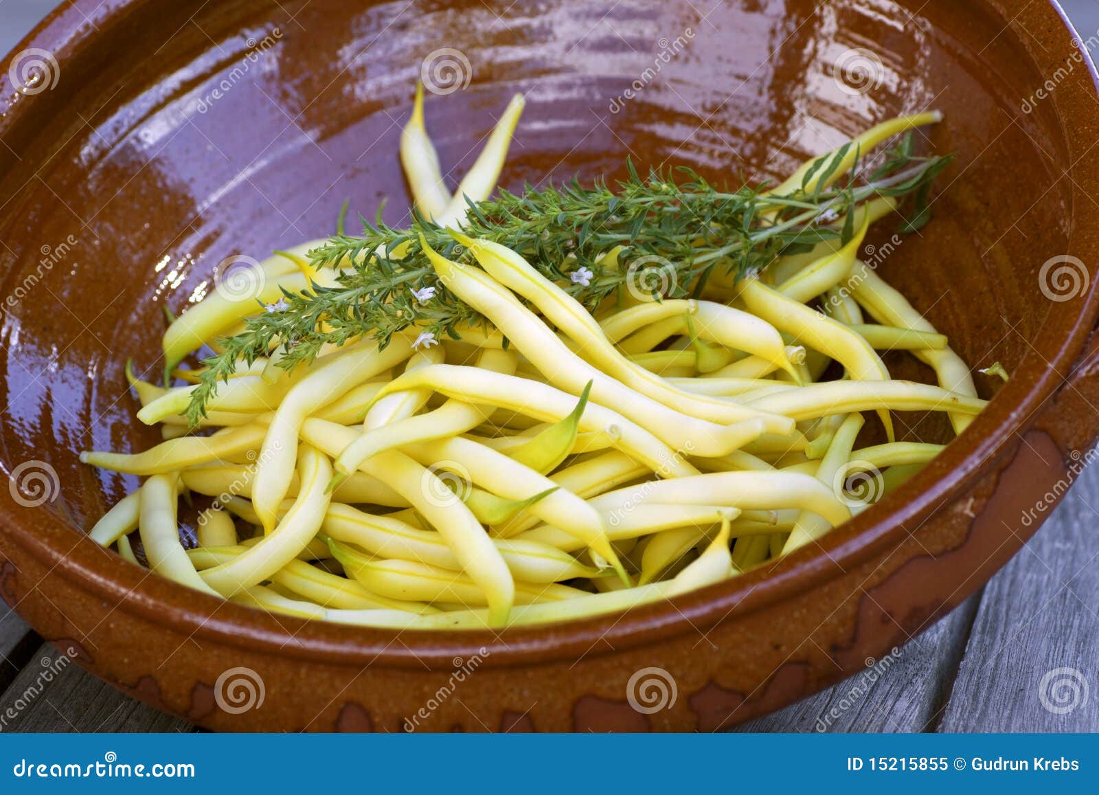 Yellow beans in a dish stock image. Image of magnesium 15215855