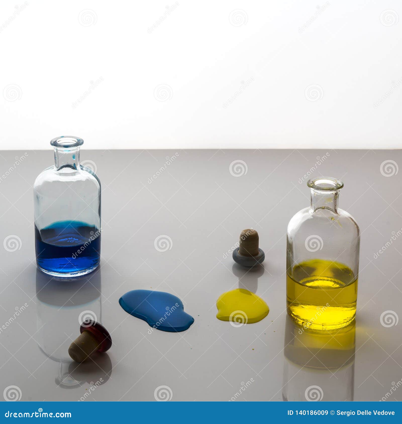 Colored liquid spill stock image. Image of glass, drip 140186009