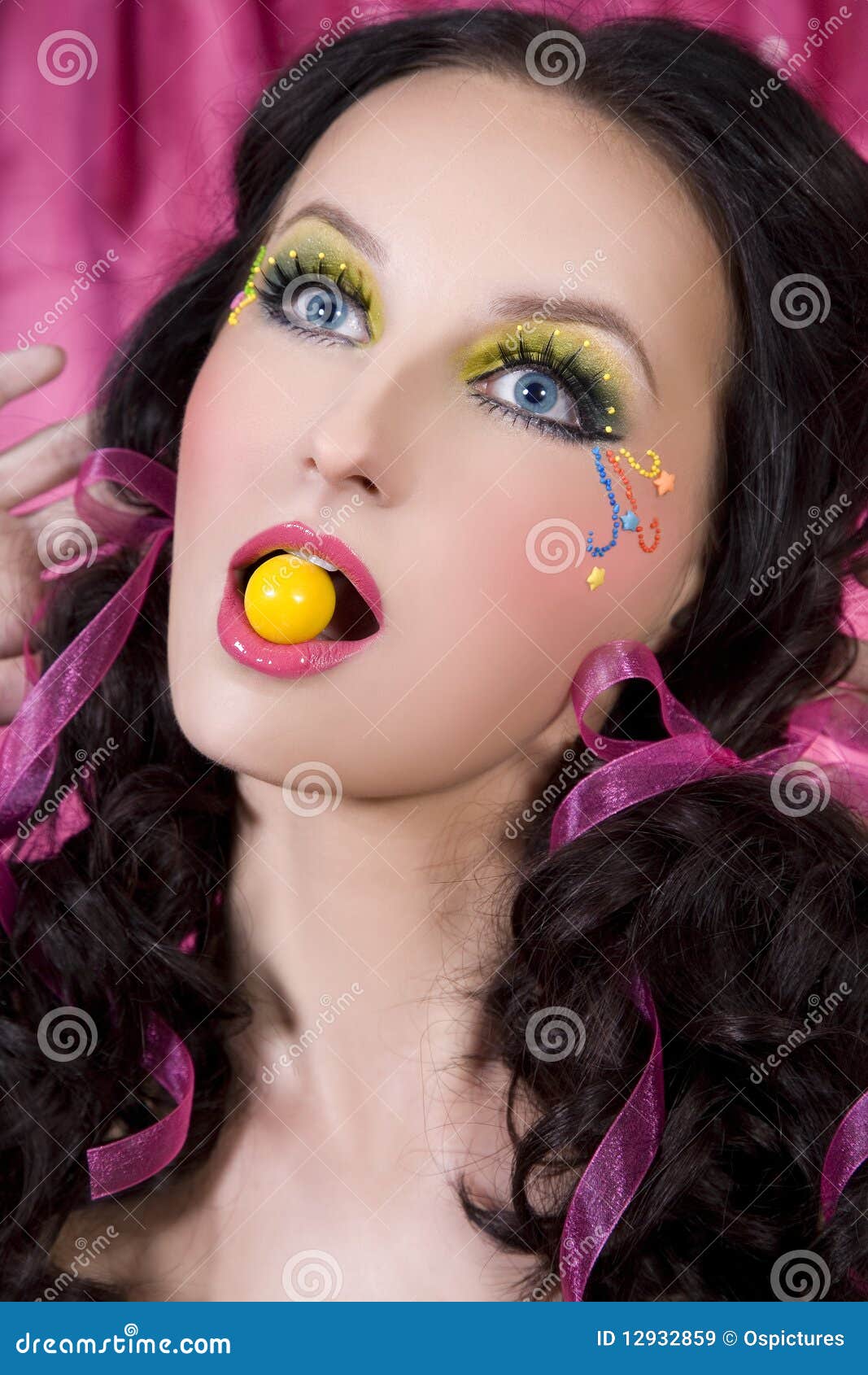 Yellow bubble gum stock image. Image of blue, sweets 12932859