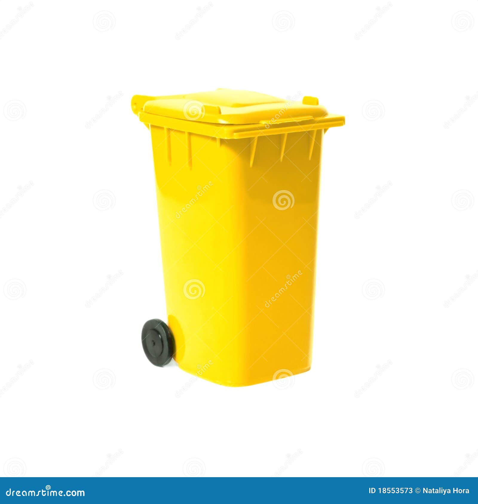 Download 117 949 Yellow Container Photos Free Royalty Free Stock Photos From Dreamstime Yellowimages Mockups