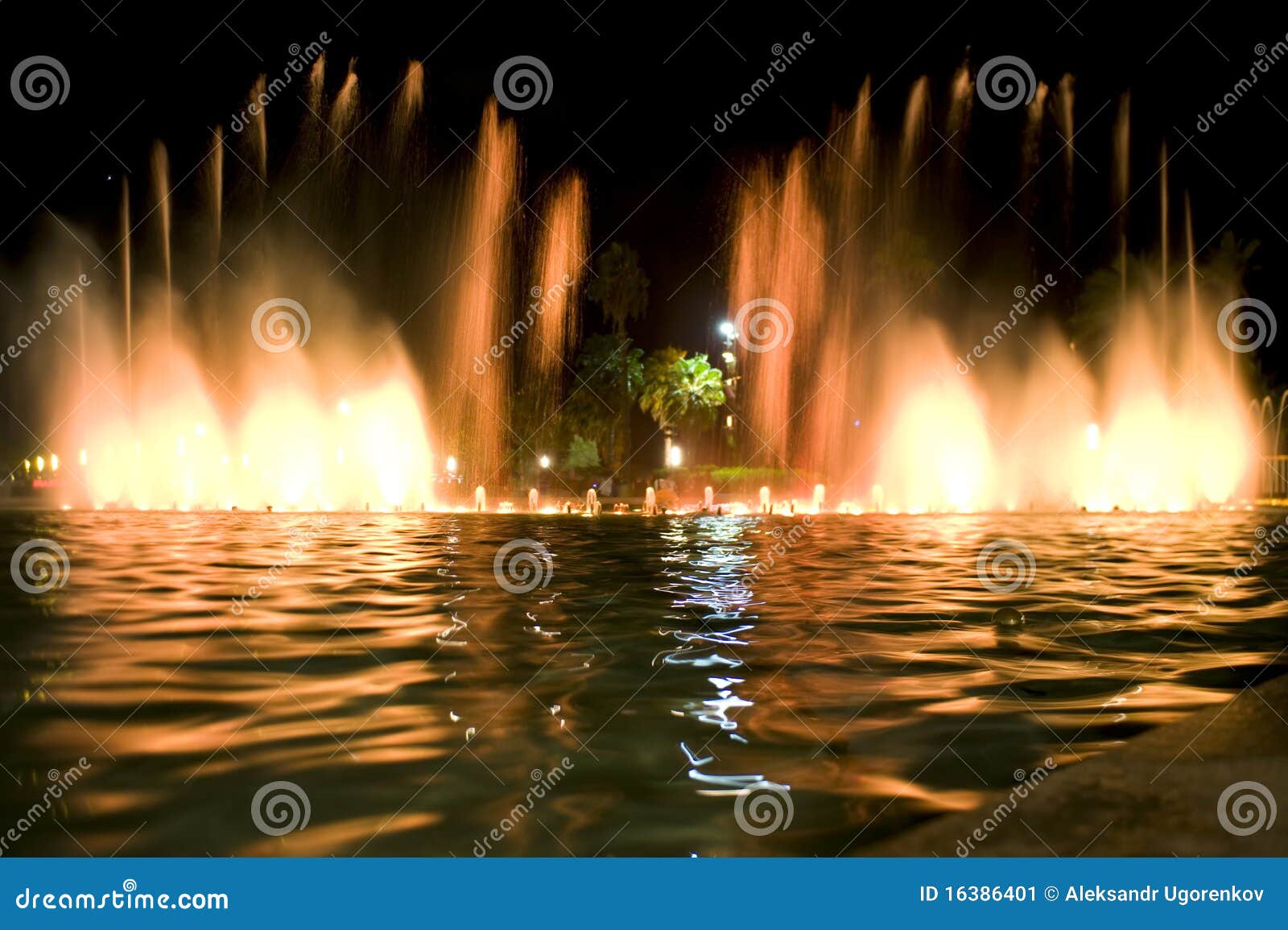 Yellow fountain close up stock image. Image of reflection 16386401